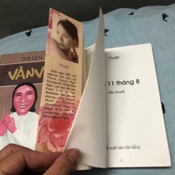 Vân Vy + Paris 11 tháng 8 - Thuận (Vân Vy đẹp như mới, Paris đọc tốt) 377878