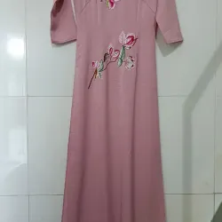 Áo dài hồng thêu hoa 1012721