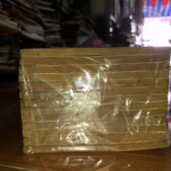 Cô bé vui tươi  781867