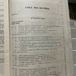 SÁCH TIẾNG PHÁP  Cours de Langue et de Civilisation Françaises 2 556977