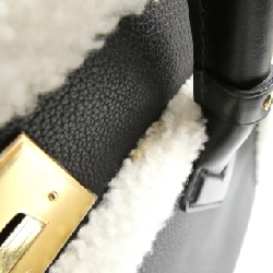 Túi Louis Vuitton On My Side MM M58908 616955