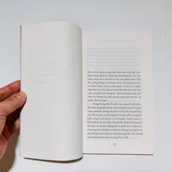 Ở Quán Cà Phê Của Tuổi Trẻ Lạc Lối - Patrick Modiano 735493