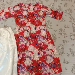 Áo dài kèm chân váy trắng size M 1022436