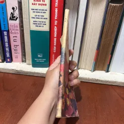 II Sách Thiếu Nhi: Ba Chuyện Ít Người Biết - Nhiều Tác Giả - 1988 764484