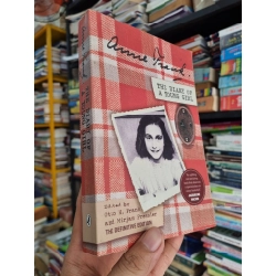 THE DIARY OF A YOUNG GIRL - Anne Frank (Definitive Edition) 140625