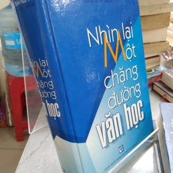 Nhìn Lại Một Chặng Đường Văn Học