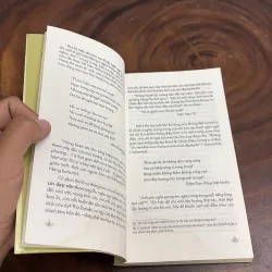 II Thơ: Đi Tìm Thông Điệp Của Nàng Thơ - Tiến Sĩ Triết Học Trần Nhựt Tân - 2004 1000913