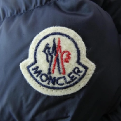 Áo khoác lông vũ MONCLER 643043