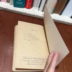 II Truyện Ngắn: Người Lái Xe Có Con Chim Hoạ Mi - Lê Điệp - 1981 751019