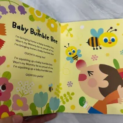 Sách nhạc tiếng anh super simple songs - Baby Bumble Bee gồm 10 bài hát tiếng anh 969835