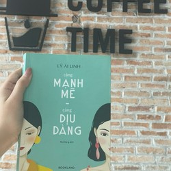 Sách Càng mạnh mẽ càng dịu dàng  89606