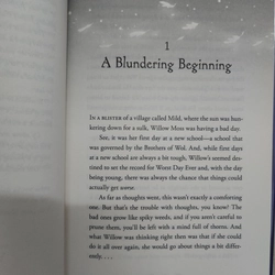 Sách Starfell 3, Willow Moss & the Vanished Kingdom của Dominique Valente mới 95% 508783