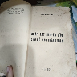 CHẮP TAY NGUYỆN CẦU CHO BỒ CÂU TRẮNG HIỆN