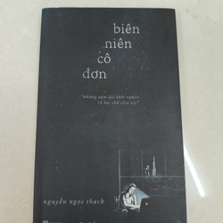 Biên niên cô đơn 