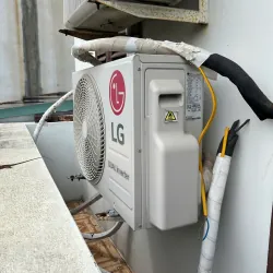 Máy điều hòa 2 chiều LG B10END1N 930923