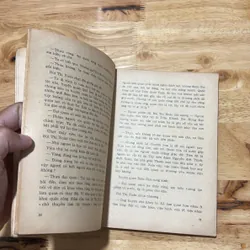 II Tiểu Thuyết Lịch Sử: Đô Đốc Bùi Thị Xuân - Quỳnh Cư - 1982 694102