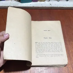 [Sách 8x] - II Sưu Tầm: Buổi Đầu Thử Thách - Đào Phương - 1983 934722