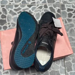 Giầu Geox mầu đen, đa thật, new tag sz 37 969782