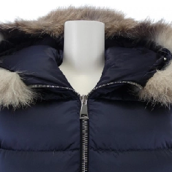 Áo khoác lông vũ MONCLER 642637