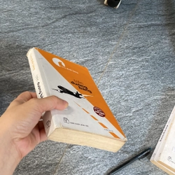 Tony Buổi sáng trên đường băng 530136
