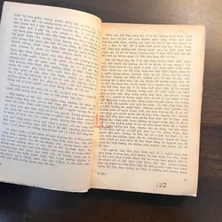 📖 Những qui luật cấu trúc và phát triển của môi trường địa lý (xb 1972) 565181