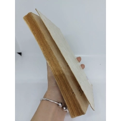 Thế giới có gì thần bí mới 70% bị ố vàng 1996 HCM.ANTQ1409 780422