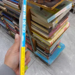 sách Câu đố Việt Nam  (B1) 701576