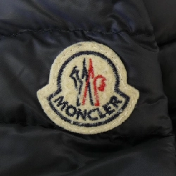 Áo khoác lông vũ MONCLER 635761