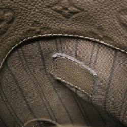 Túi xách vai Louis Vuitton Monogram Empreinte Artsy MM M93447 613485