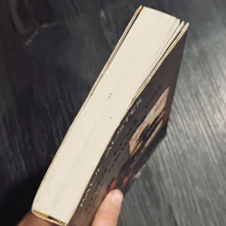 Trần trụi với văn chương 600984