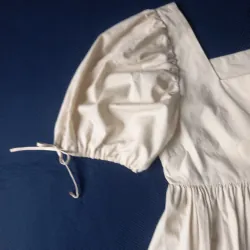 Áo váy thời trang, size M, màu kem, thời trang AMM chính hãng 1021029