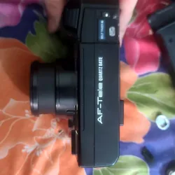 Máy ảnh quay film cổ điển Miniolta 787623