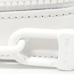 Túi xách vai Louis Vuitton LV Ornament Handle Soft Trunk M21833 609666