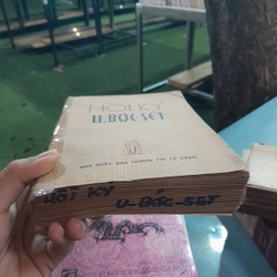 HỒI KÝ U-BỚT-SÉT 442489