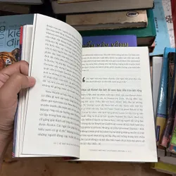 II Sách Kỹ Năng: Bí Mật Phía Sau Đế Chế Marvel Studios - Charlie Wetzel, Stephanie Wetzel 698402