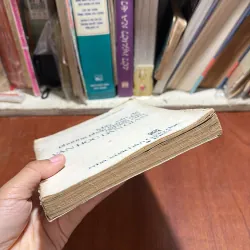 II Mấy Vấn Đề Phương Pháp Giảng Dạy, Nghiên Cứu Văn Học Dân Gian - Hoàng Tiến Tựu - 1983 1009757