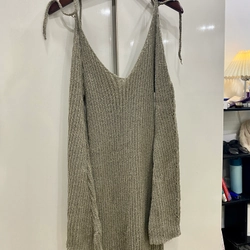 (Đã bán) Áo len cổ V xẻ sâu sexy 548890
