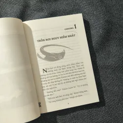 Đội vệ binh biển cả - Tập 3: Con tàu quái vật - Ellen Prager 788755