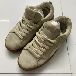 Giày thể thao Puma đế gum 930926