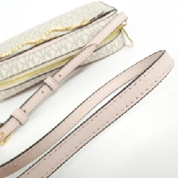 【Sản phẩm mới】Michael Michael Kors JET SET ITEM 35S1GTTC9B Túi đeo vai 611582