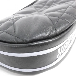 Túi xách vai Dior Vibe M7200ONOA của Christian Dior 613914