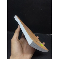 Báo ứng hiện đời 4 - Bay qua miền hạnh phúc 2015 mới 80% bẩn nhẹ HCM1504 triết lý cuộc sống 913962