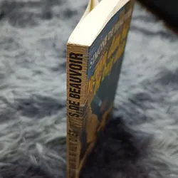 Người đàn bà bị hủy diệt (Simone De Beauvoir) 693345