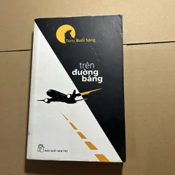 Trên đường băng