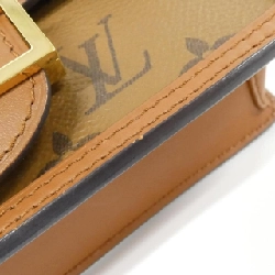 Ví cầm tay Louis Vuitton Monogram Reverse Porte-Feuille Dauphine M68746 620828
