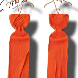 Đầm Cam tươi  - size M và L - chất Len  - mới 95% - không lỗi  701096