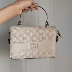 Túi xách nữ siêu sang tặng các bác 0d nhaa 641884