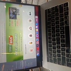 Macbook 15 inch 2018 core i7 21704