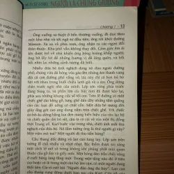 Giai điệu dưới tầng hầm - John Trinian 1000763