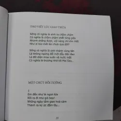 Tự vấn tập thơ của nhà thơ Thế Dũng  992808